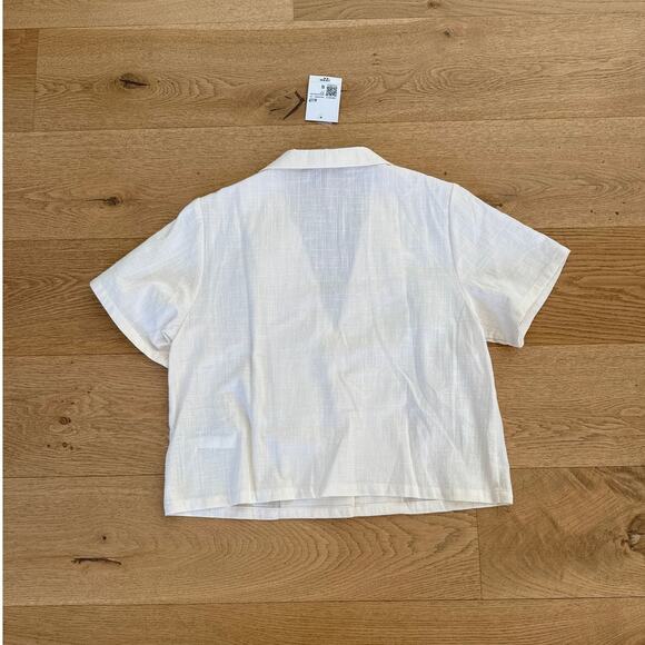 Forever 21 - Boxy Semi Cropped Short Sleeve Blazer in Cream - Picture 3 of 3